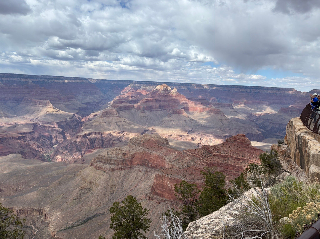 Trailer Village RV Park主图