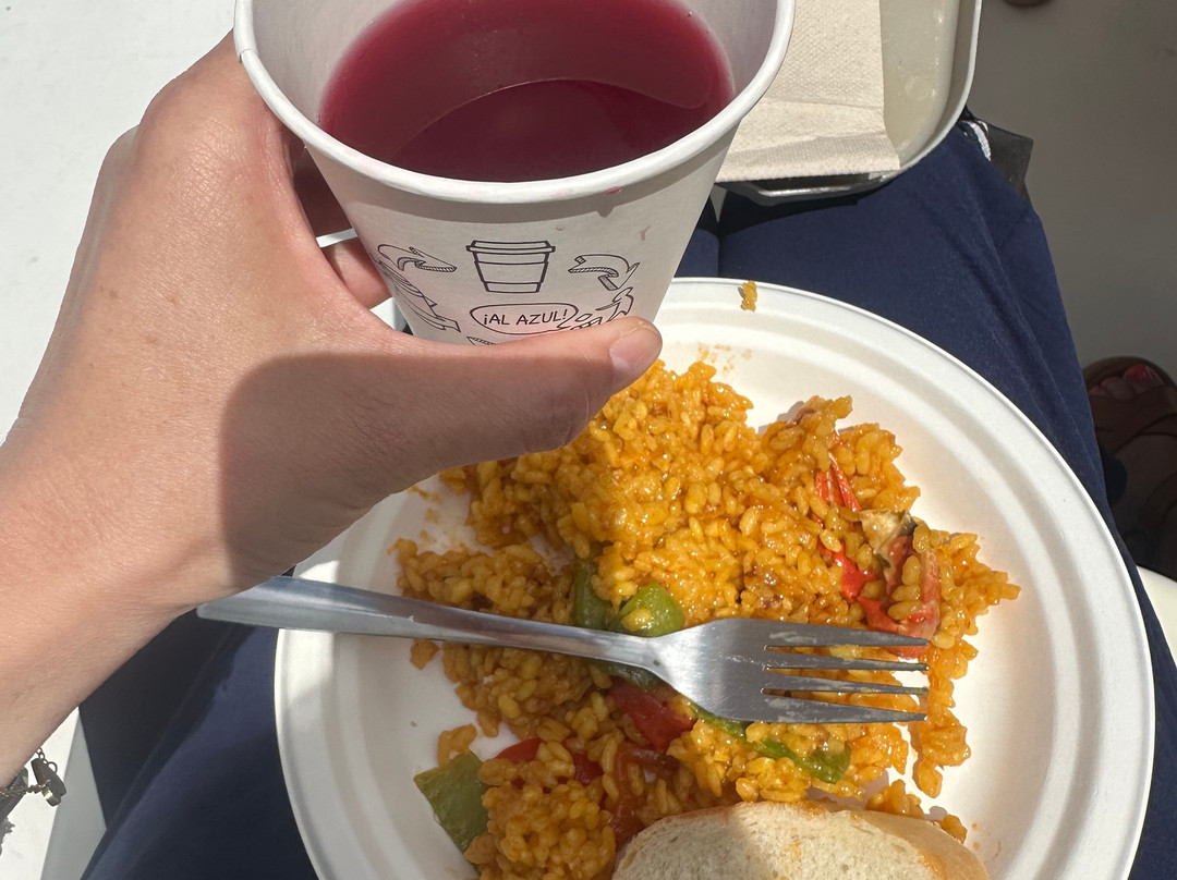 Fiesta el Barco Rojo-休达德亚必去景点