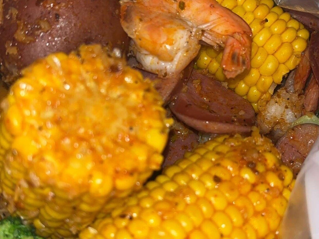 Hook & Reel Cajun Seafood & Bar