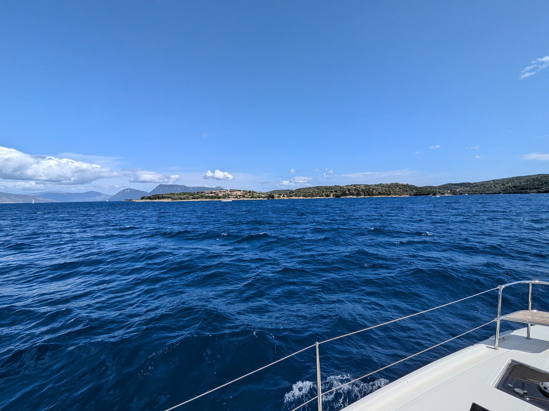 Cavo Yachting-Glifada必去景点