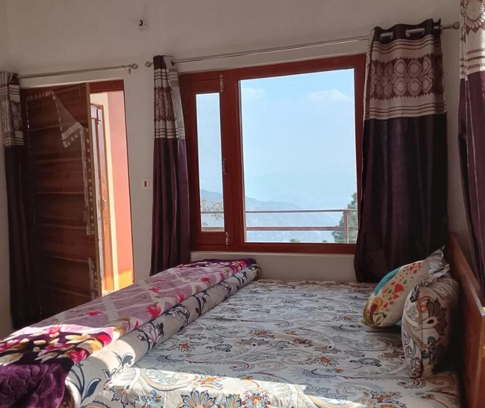 Pahadi aangan