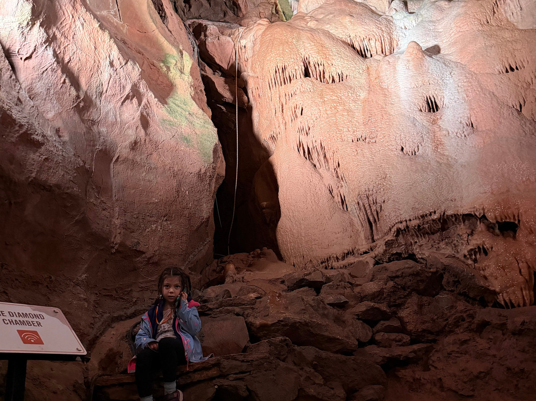 Cheddar Gorge & Caves-Cheddar必去景点