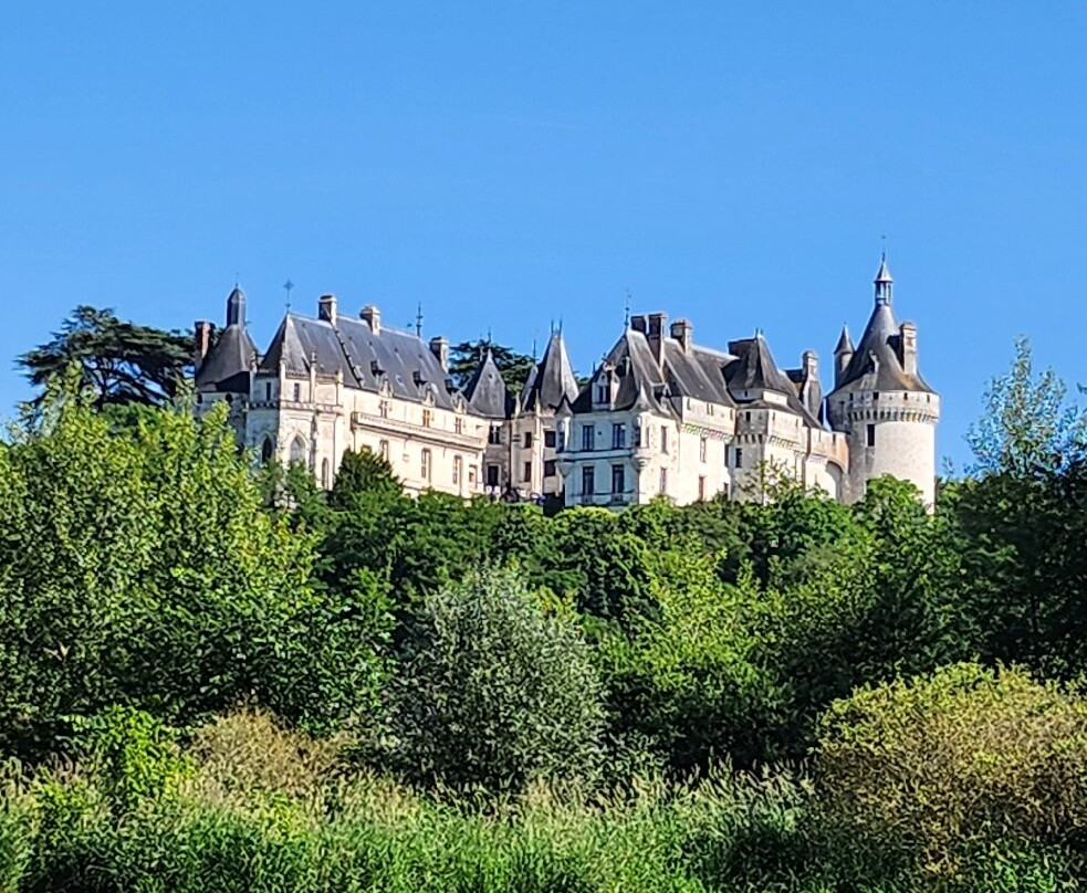 Moments De Loire-Chaumont-sur-Loire必去景点
