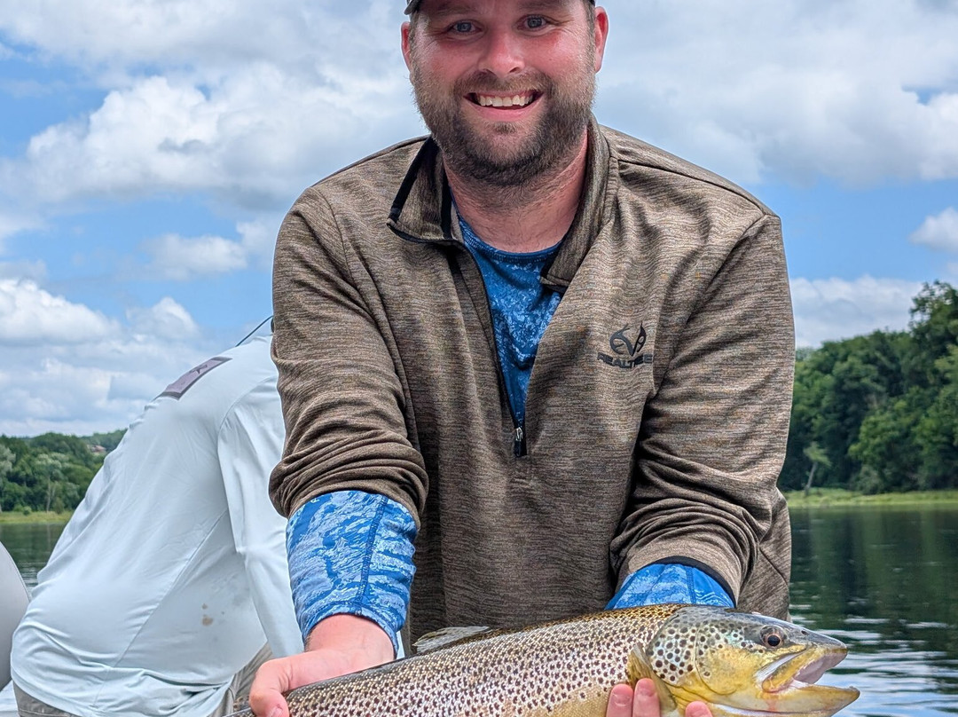 Cotter Trout Dock Guided Trout Fishing Tours-Cotter必去景点