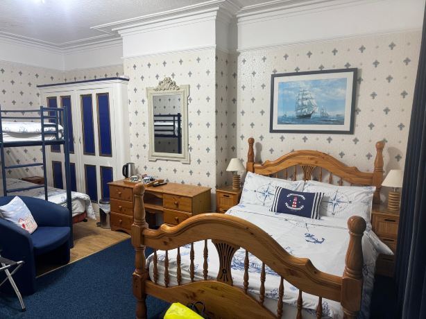 Admiralty Guest House-旅行者