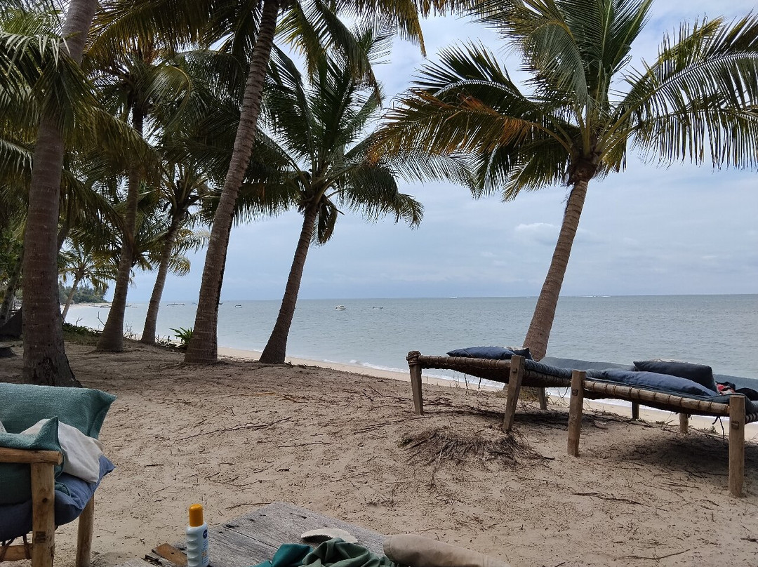 Ushongo Beach