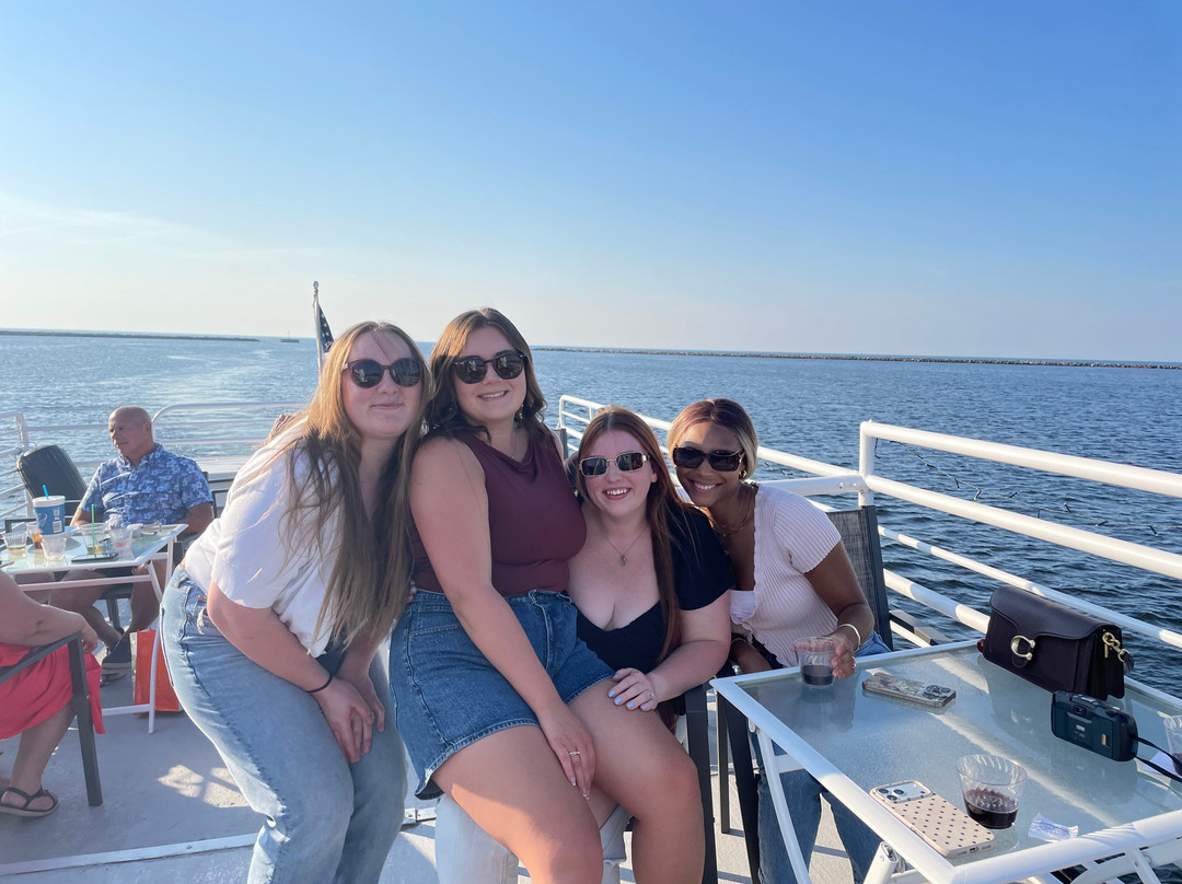 Keweenaw Boat Tours-霍顿必去景点