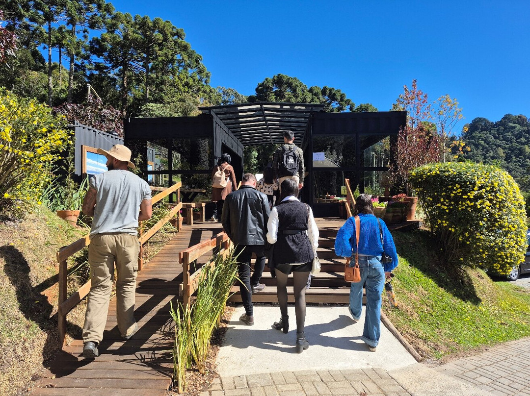 Amantikir Park-坎普斯－杜若尔当必去景点