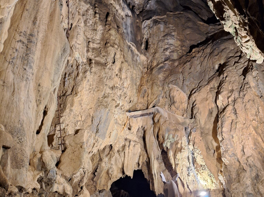 Grottes de Bétharram-Saint-Pe-de-Bigorre必去景点