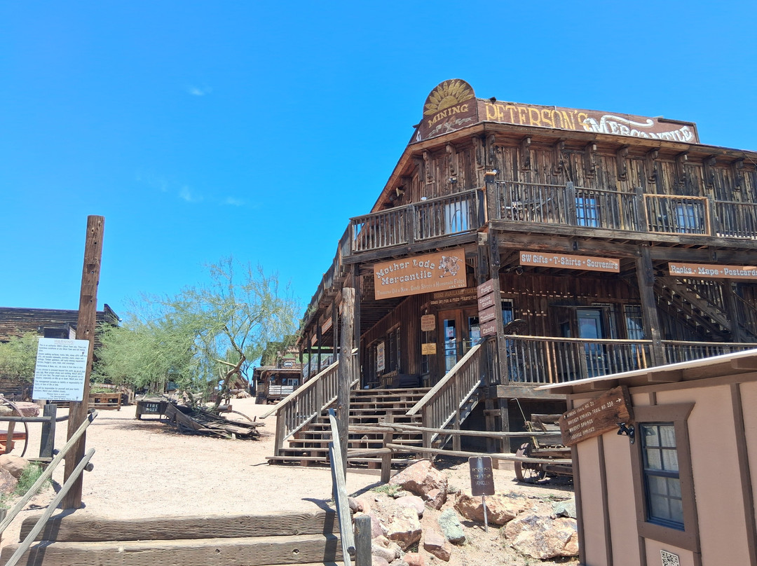 Goldfield Ghost Town-Apache Junction必去景点