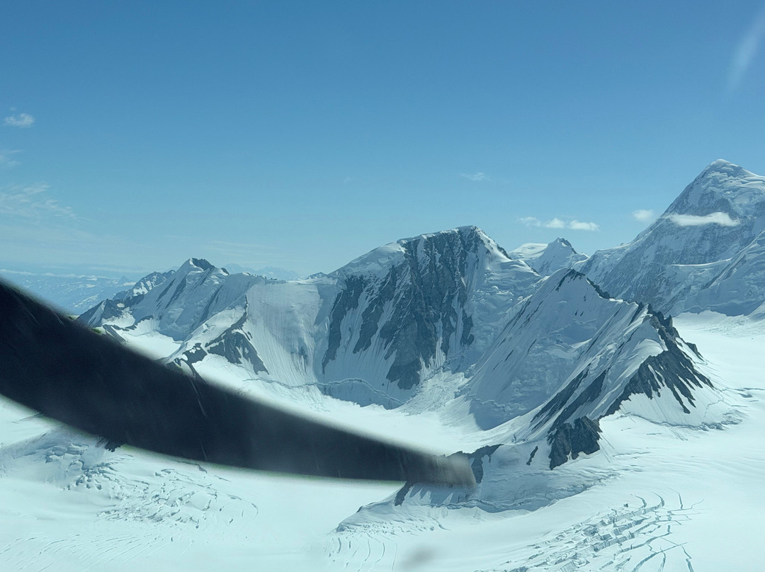 Kluane Glacier Air Tours-海恩斯章克申必去景点