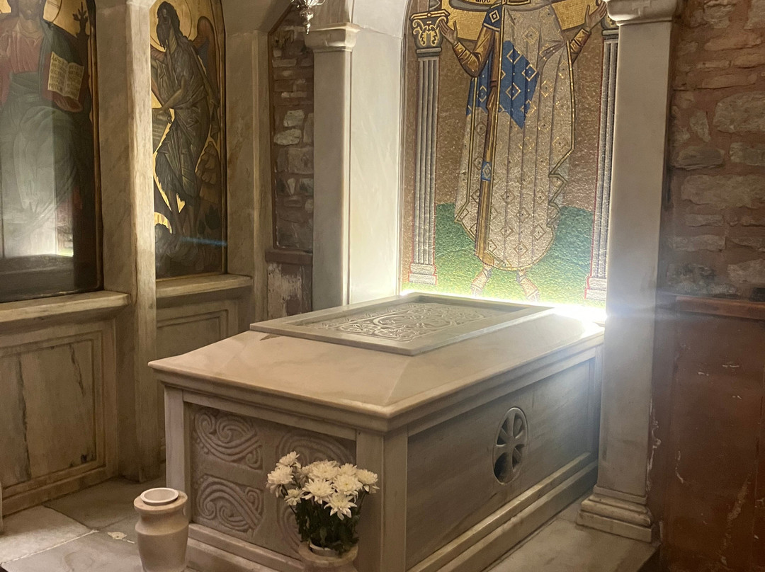 Crypt of Agios Demetrios-塞萨洛尼基必去景点
