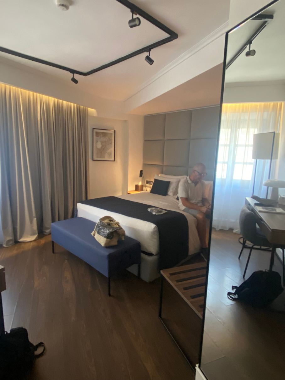 瓦诺罗酒店-旅行者