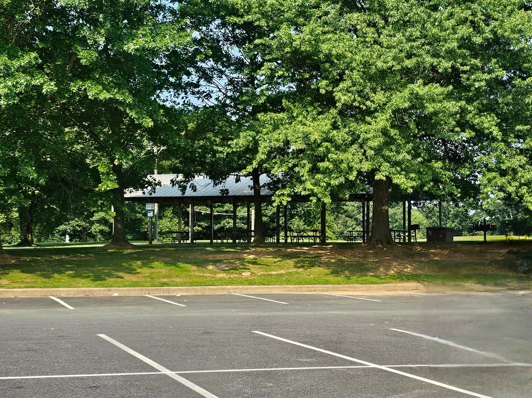 Norrisville Park and Recreation Complex-White Hall必去景点