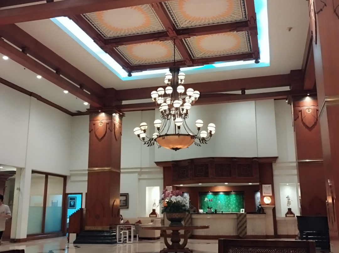梭罗(苏纳嘎腊达)酒店主图