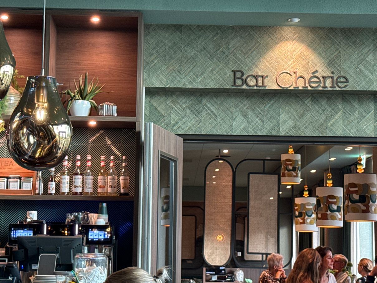 凡沃克格罗宁根霍克酒店-旅行者
