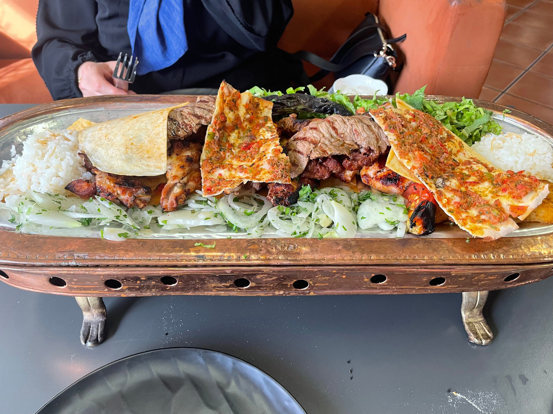 Taksim Cafe & Restaurant