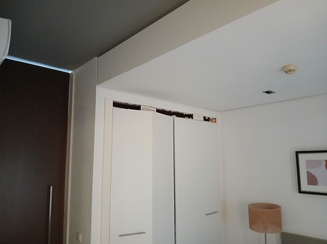 阿尔沃鹈鹕酒店主图