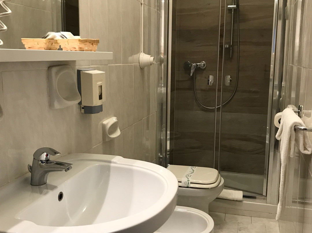 斯特拉德尔滨海酒店主图