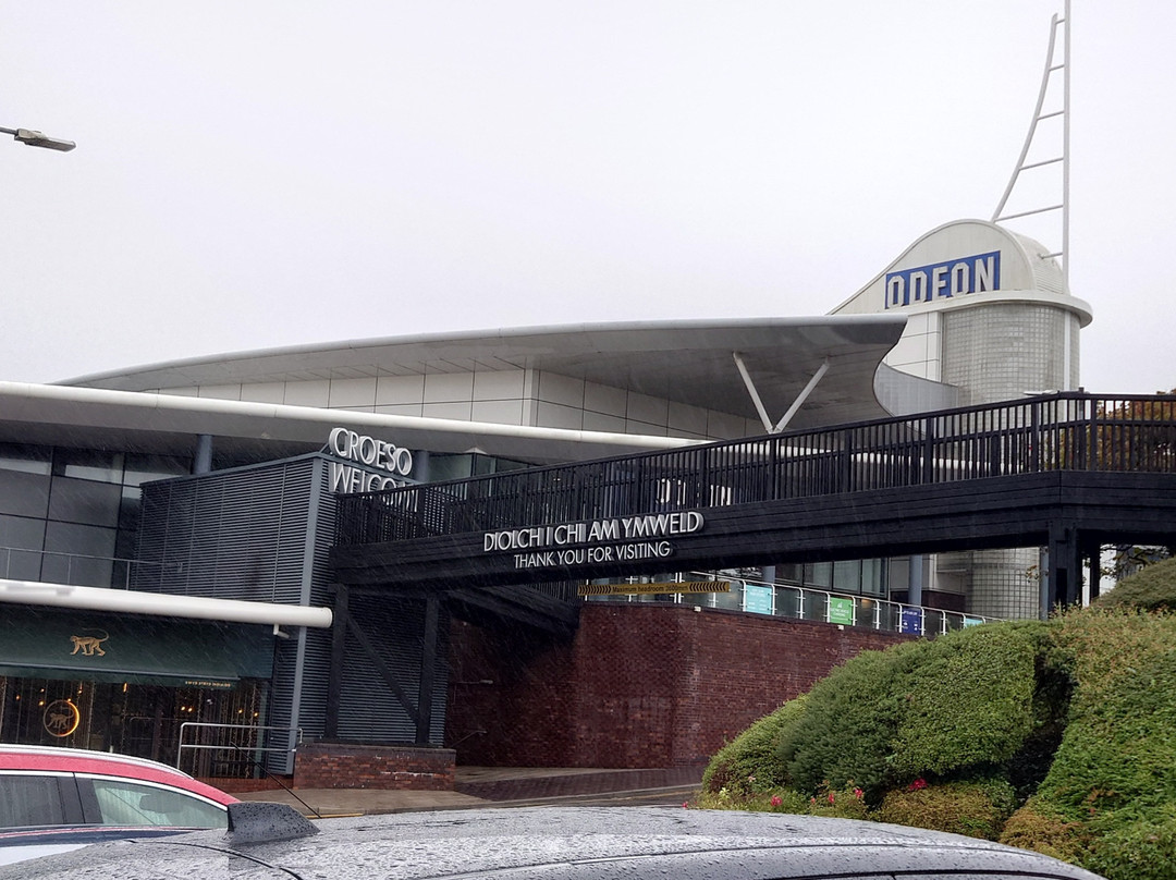 Designer Outlet Bridgend-布里真德必去景点