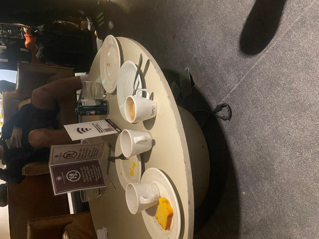 Plaza Premium Lounge (Domestic Departures, Terminal 2)-瓜鲁柳斯必去景点