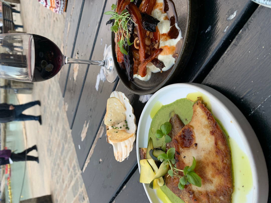 Cintra sea food bar
