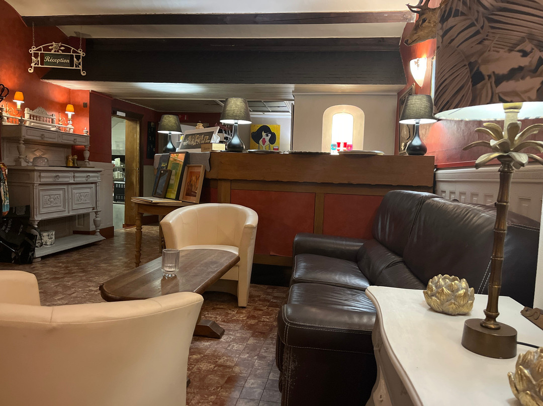 Nassogne酒店住宿-拉斐特酒店