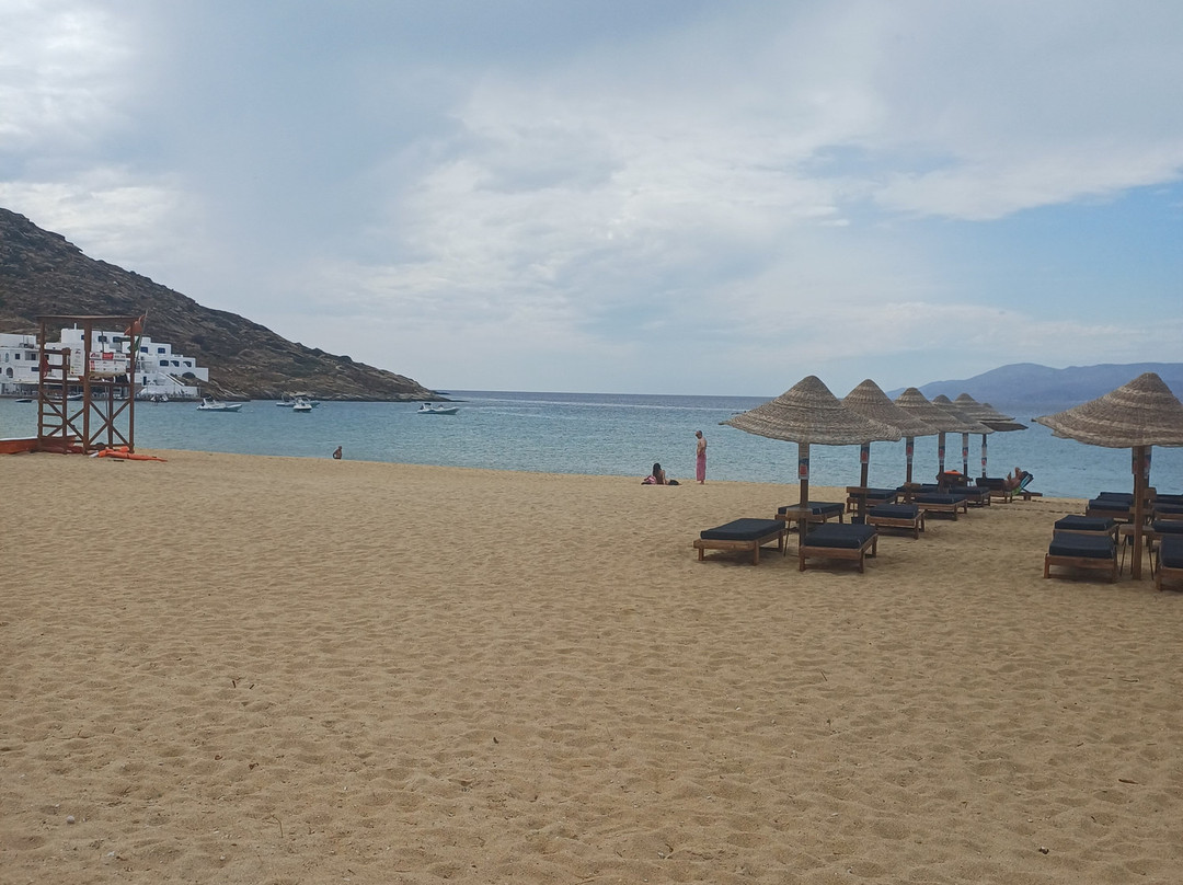 Mylopotas Beach-埃欧斯岛必去景点