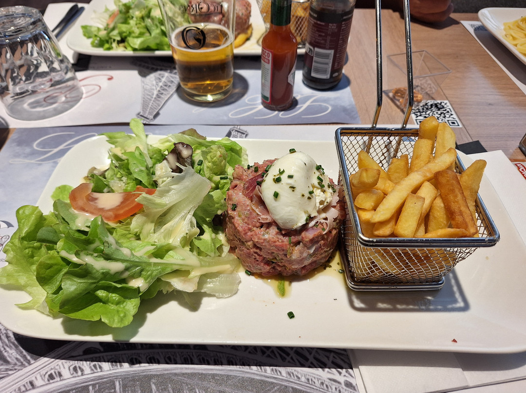 Café De Paris