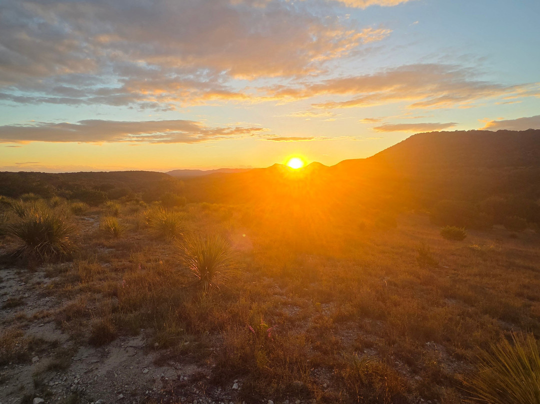 OUTLAW OUTFITTERS Horseback Adventures-Bandera必去景点