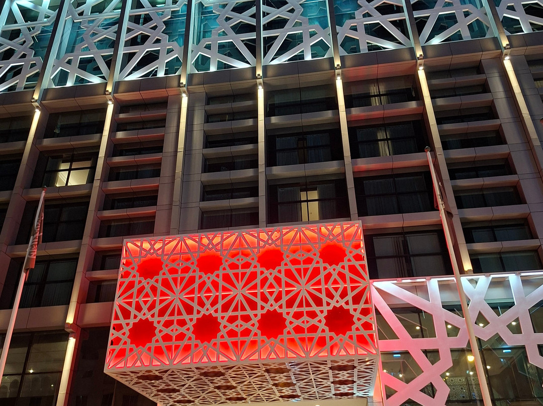 马斯喀特皇家郁金香酒店主图