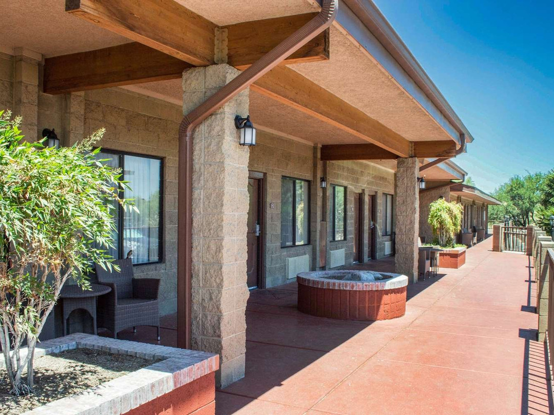 Quality Inn Benson I-10 Exit 304主图