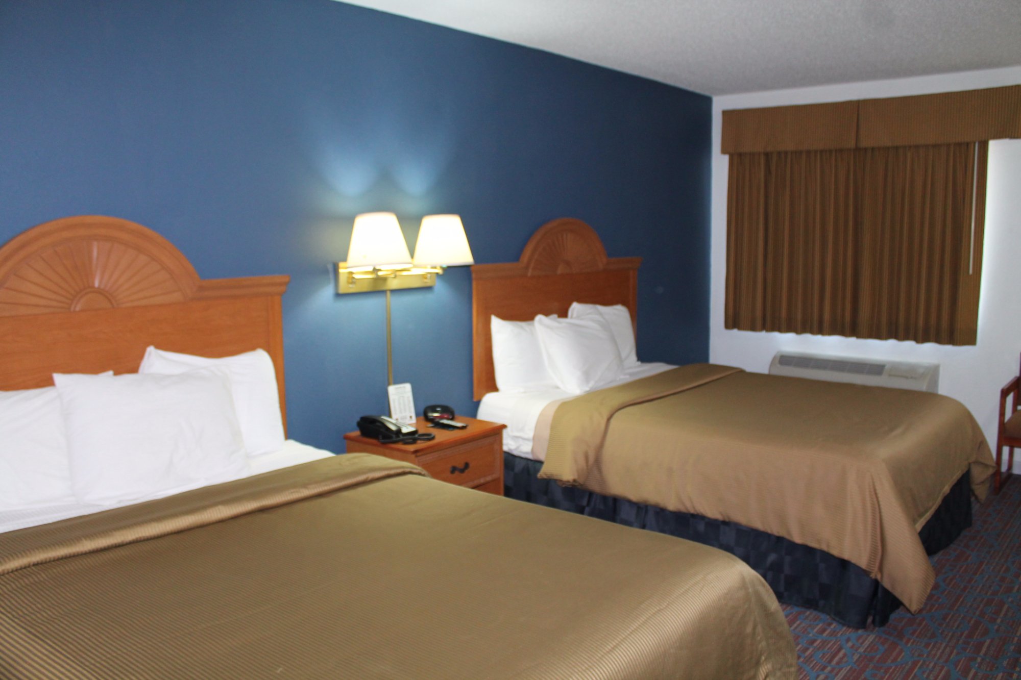 Columbus Inn-官方