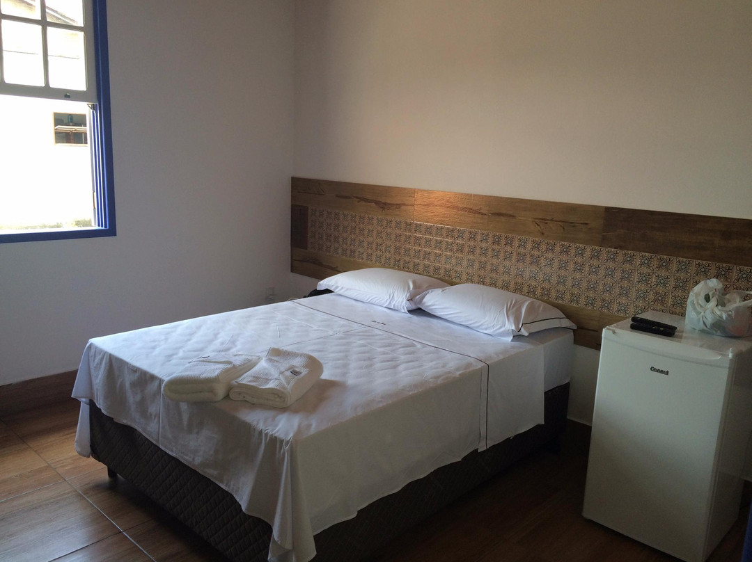 蒂拉登特斯酒店住宿-Pousada Solar Das Gerais