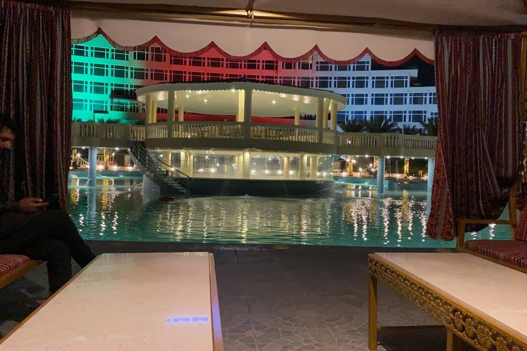 Al Salam Grand Hotel & Resort