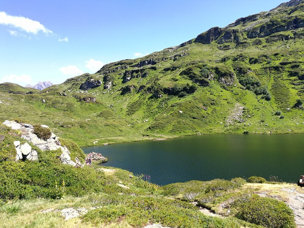 Lac de Pormenaz景点图片