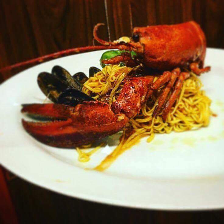 奥尔巴萨诺餐馆和美食-Coccobrillo Restaurant Pizzeria