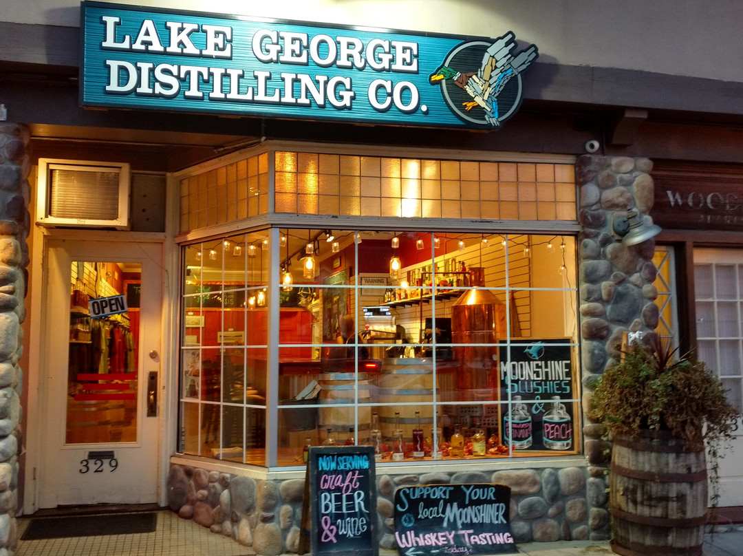 Lake George Distilling Company景点图片