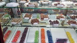 Cyndi's Sweet Shoppe-艾肯必去景点