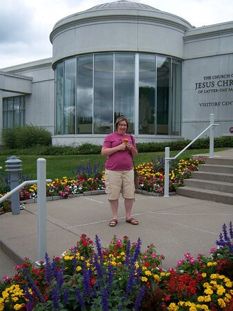 Hill Cumorah Visitors Center景点图片