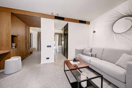 Origami Boutique Residences主图