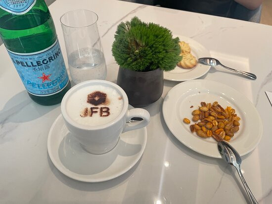 重庆大都会凯悦酒店主图