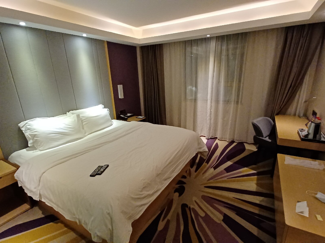 麗枫酒店(清远市政府新城汽车站店)