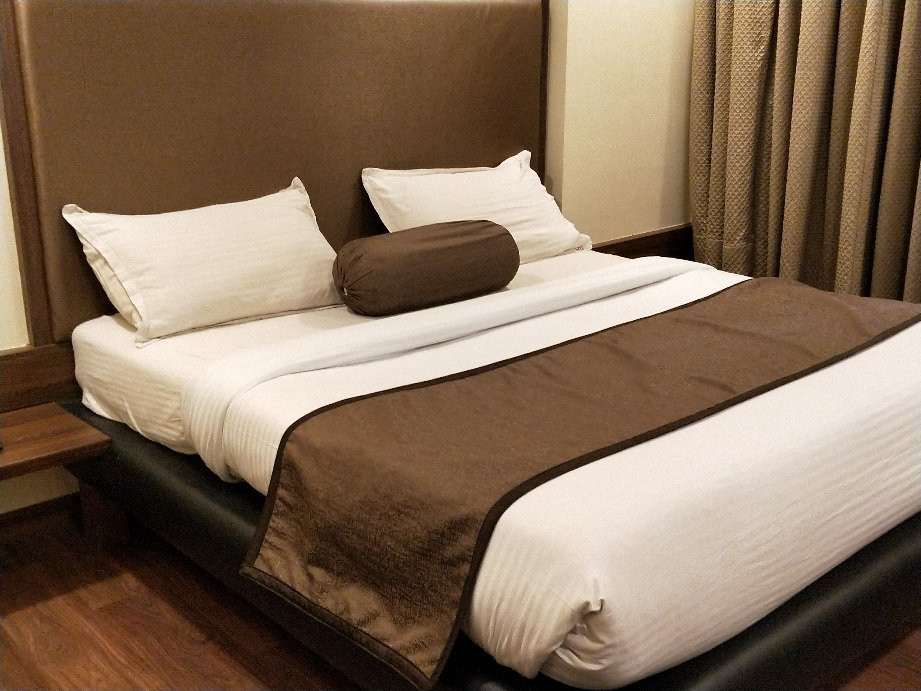 Hotel the Emerald