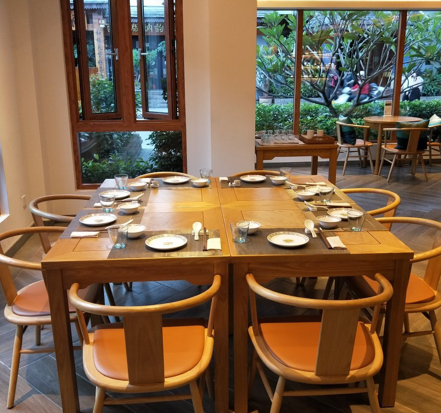 来町栢颐美宿主图