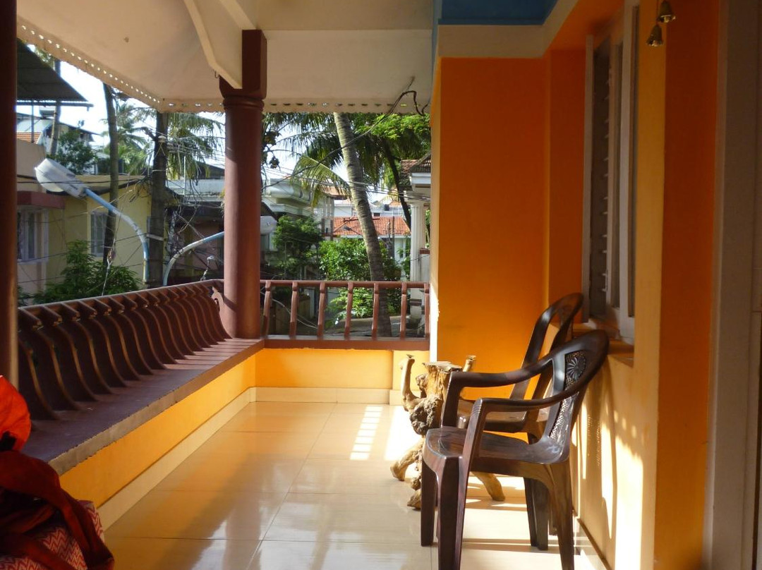 Treebo Backpackers Inn