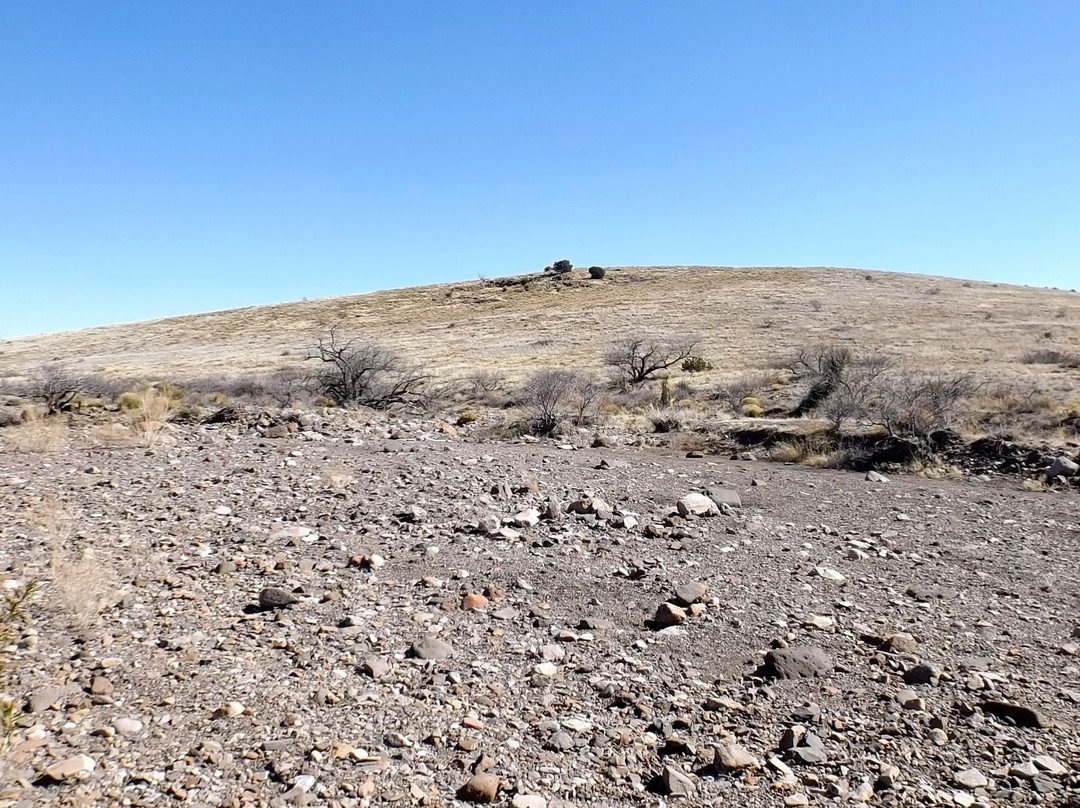 Round Mountain BLM Rockhound Area景点图片