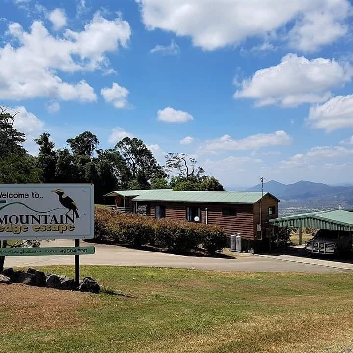 Eungella Mountain Edge Escape