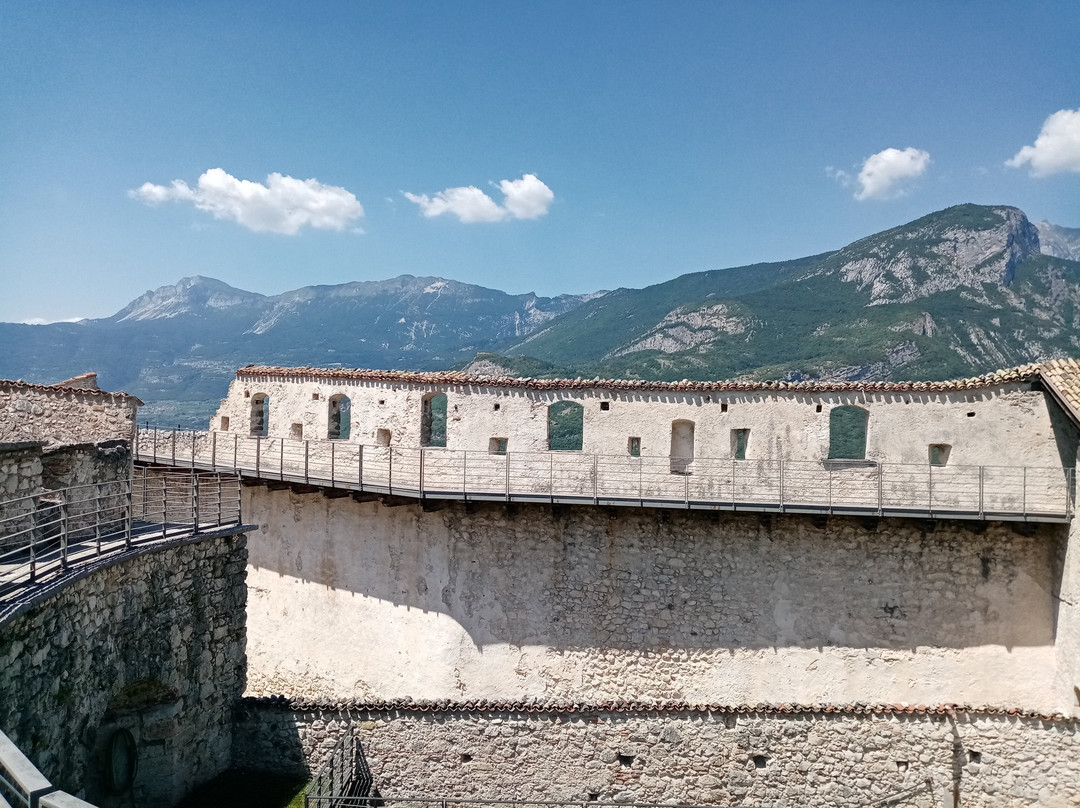 Castel Beseno景点图片