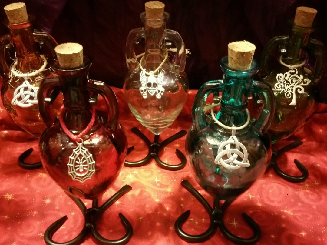 Maynard旅游景点-Charmed